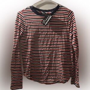 red white blue striped long sleeve